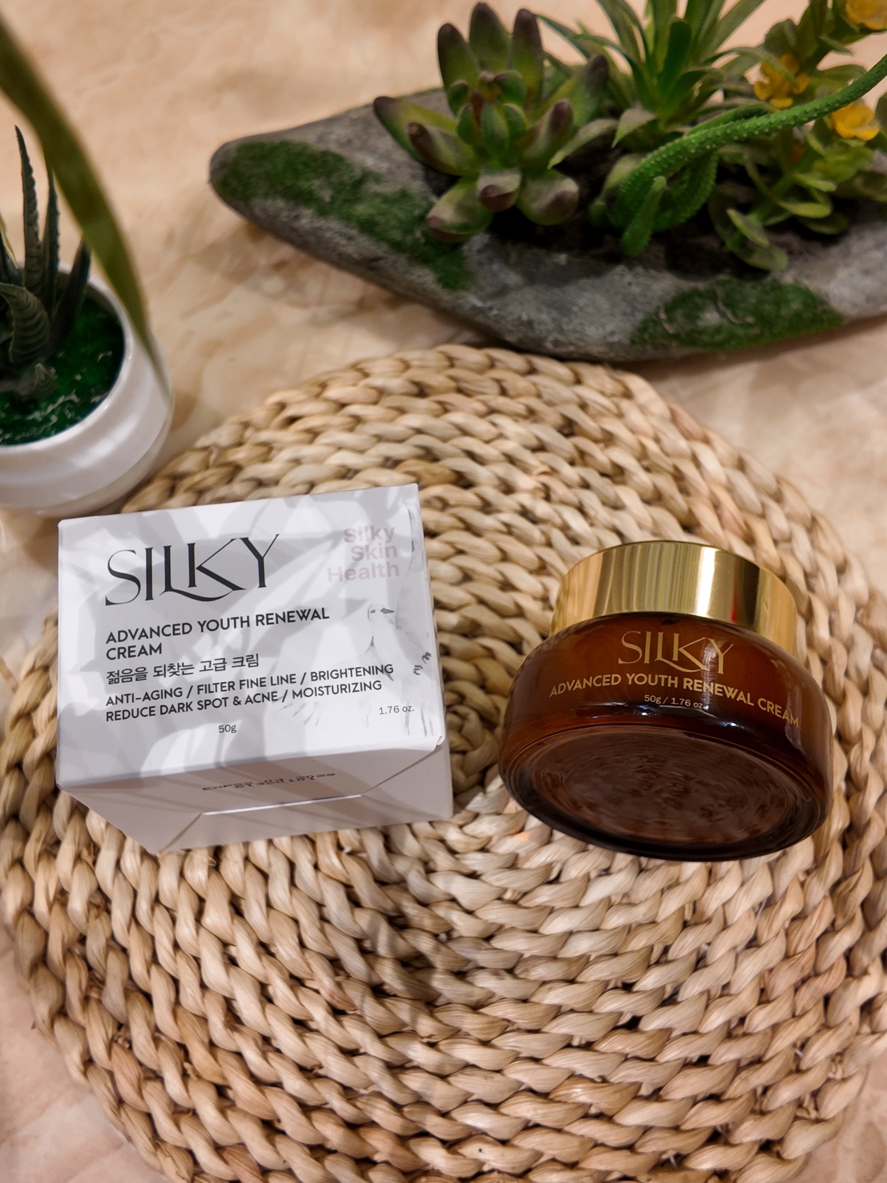 SILKY cream and its original box on a woven natural mat